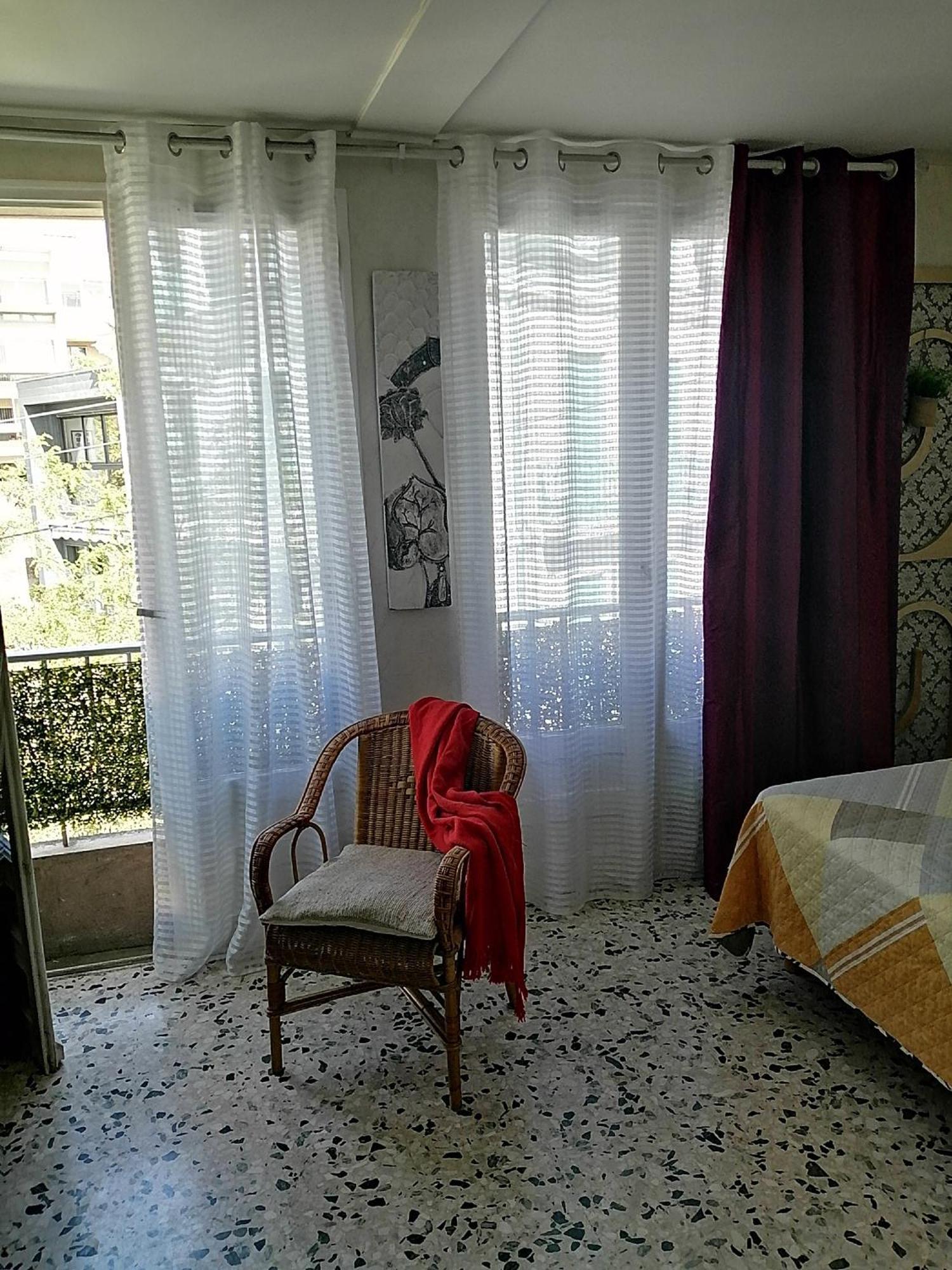 Magnifique Non Fumeur Pres De La Gare Apartment *